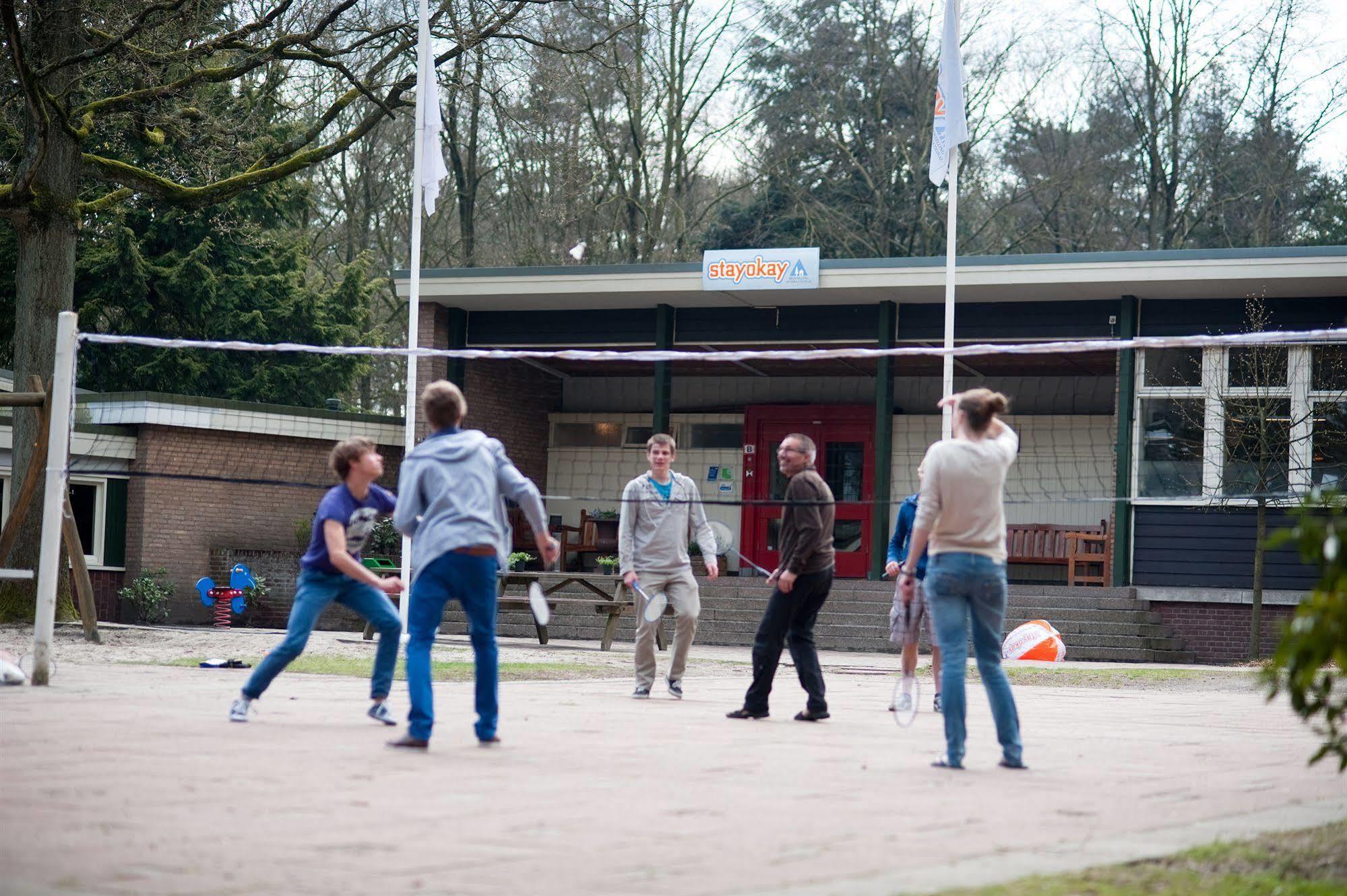 Stayokay Hostel Apeldoorn Esterno foto